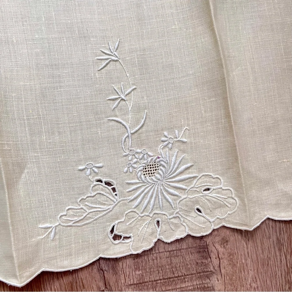 Set 6 Vintage Colorful Linen Placemats Or Napkins‎ Embroidered Daisy 19” X 13”